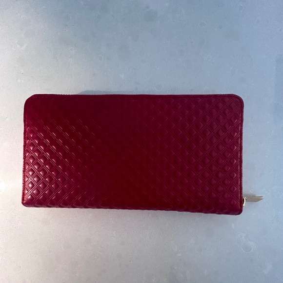 Tory Burch Marion Wallet - Picture 2 of 6
